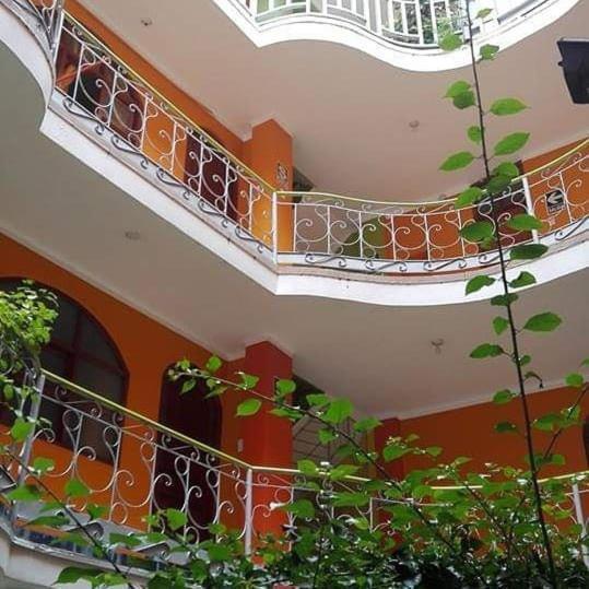 Hotel Hospedaje Karol Ayacucho Esterno foto