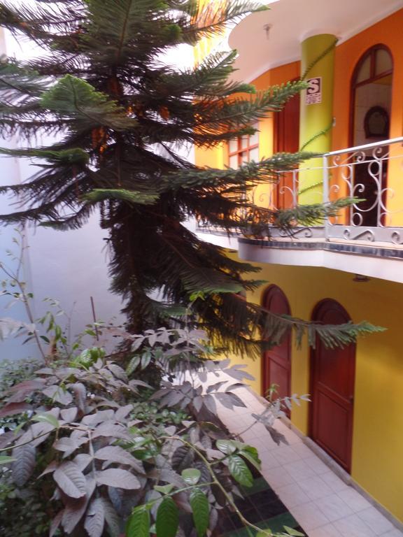 Hotel Hospedaje Karol Ayacucho Esterno foto